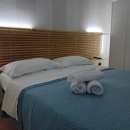 Bed & Breakfast Emanik 3*