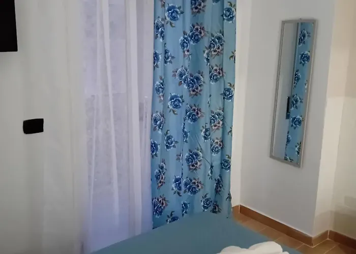 Emanik Bed & Breakfast 3*