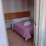 Emanik Bed & Breakfast 3*