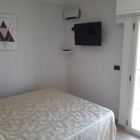 Emanik Bed & Breakfast *