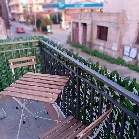 Emanik Couette-café Gioia Tauro