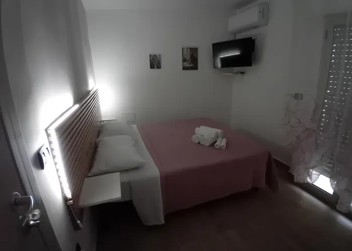 Oda ve Kahvaltı Emanik